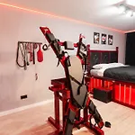 Red X Loft Private Adults Only Bdsm شقة *