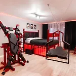 شقة Red X Loft Private Adults Only Bdsm