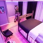 Red X Loft Private Adults Only Bdsm شقة