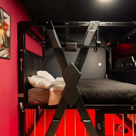 Appartement Red X Loft Private Adults Only Bdsm Wrocław