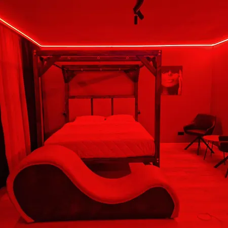 Appartement Red X Loft Private Adults Only Bdsm Wrocław
