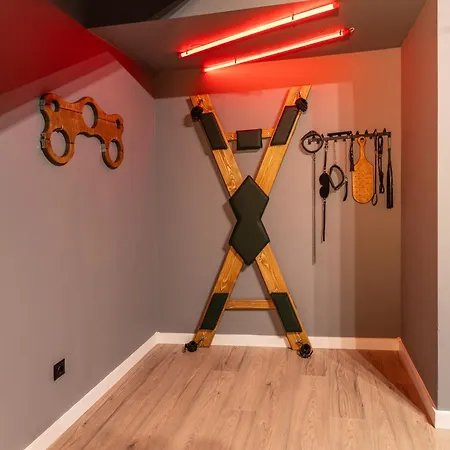 아파트 Red X Loft Private Adults Only Bdsm *