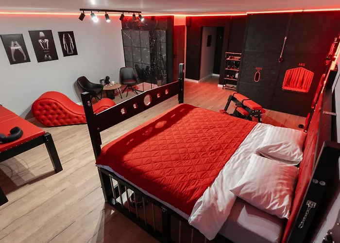 Red X Loft Private Adults Only Bdsm شقة *