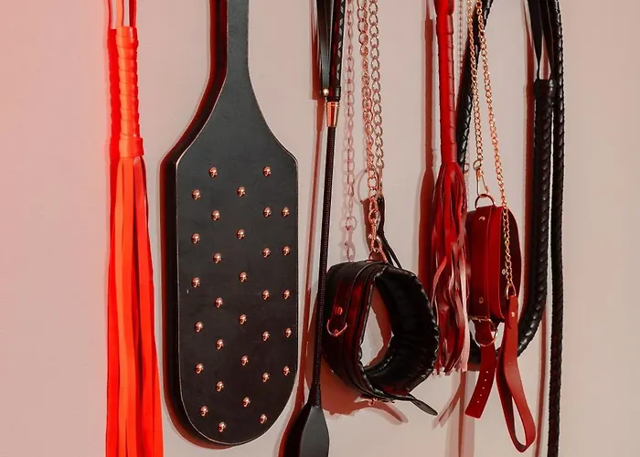 Red X Loft Private Adults Only Bdsm * فروتسواف