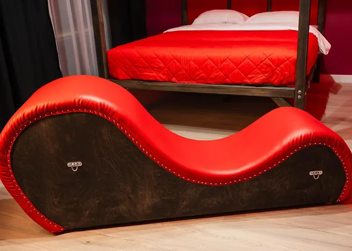 Red X Loft Private Adults Only Bdsm فروتسواف
