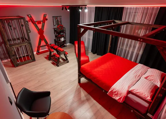 Red X Loft Private Adults Only Bdsm شقة