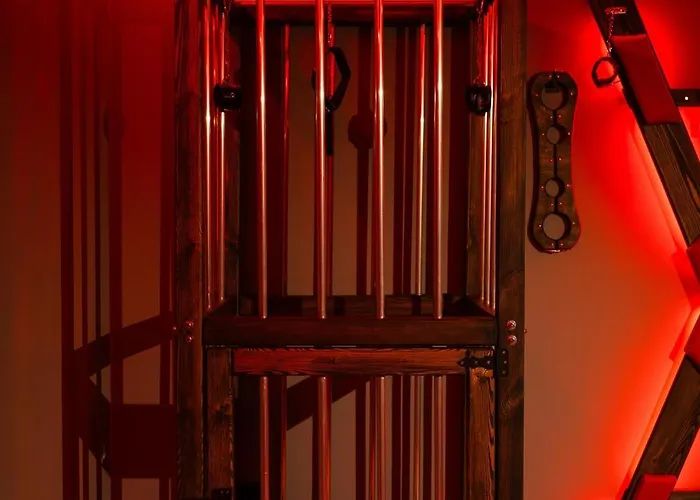 شقة Red X Loft Private Adults Only Bdsm