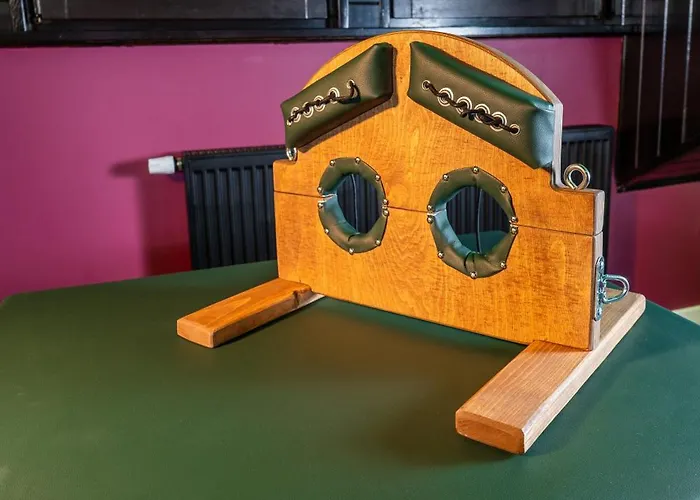 Red X Loft Private Adults Only Bdsm *